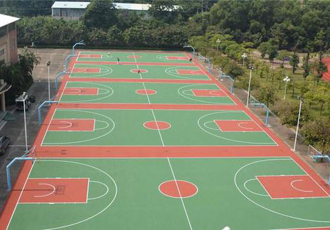 跟普通PU球場比，硅PU球場的優(yōu)點和缺點是什么？