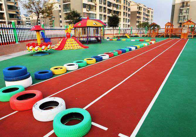 環氧地坪和金鋼砂地坪有哪些區別?