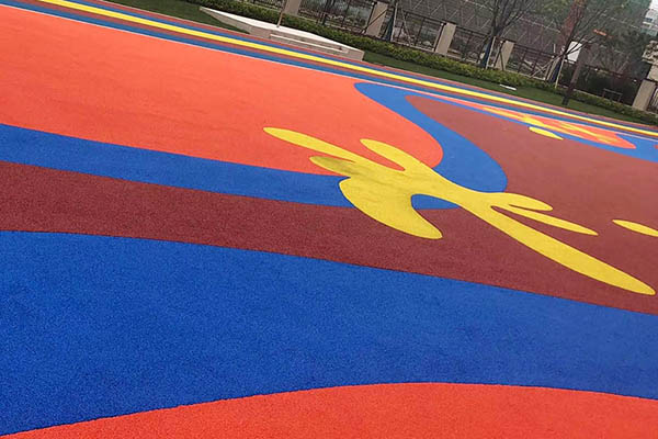 沈陽建造中小學幼兒園塑膠跑道價格或造價是多少？